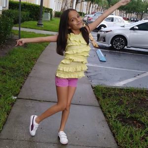 Meet your Posher, Sofia carolina